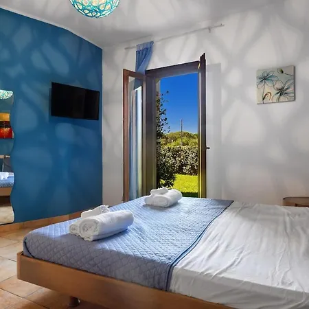Smeralda - Pool, Private Garden & 100m *
